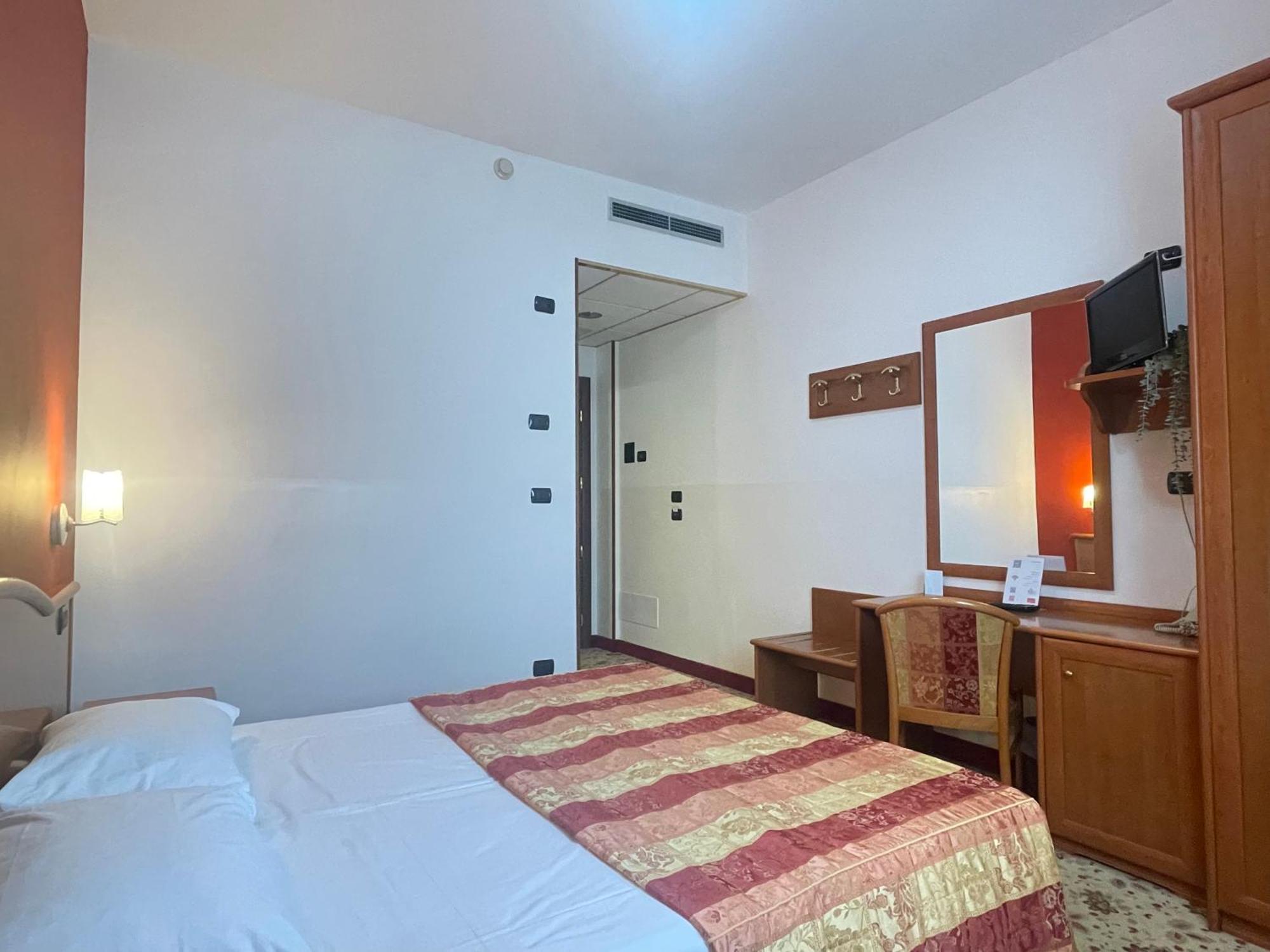 Vald Hotel Val della Torre Kültér fotó