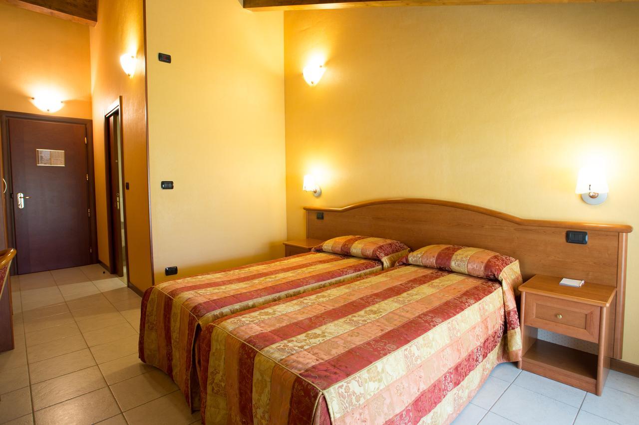 Vald Hotel Val della Torre Kültér fotó